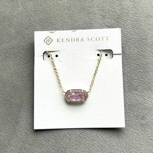 Kendra Scott necklace
